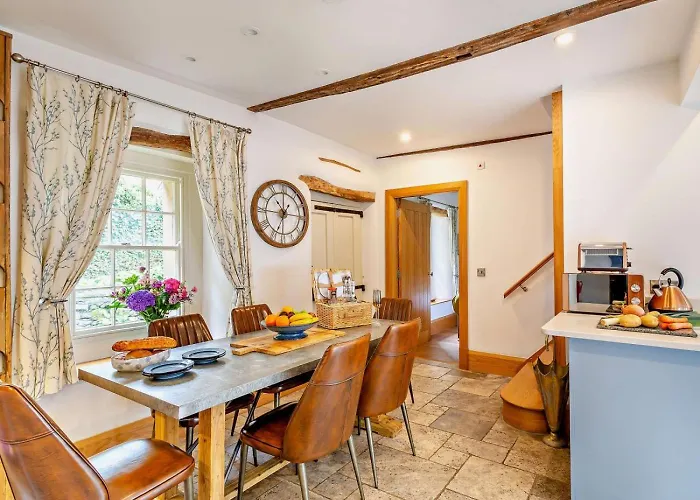 3 Bed In Settle Oc-76650 *