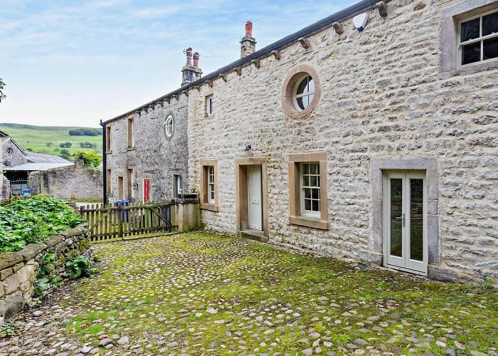 3 Bed In Settle Oc-76650